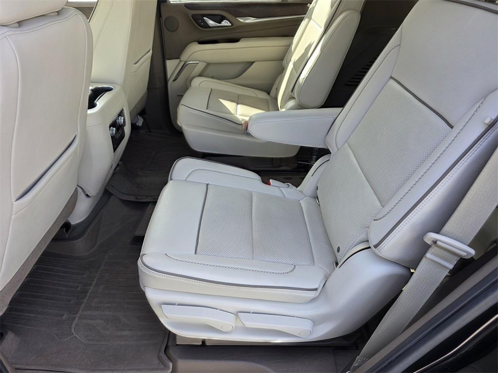 used 2021 GMC Yukon car, priced at $48,995