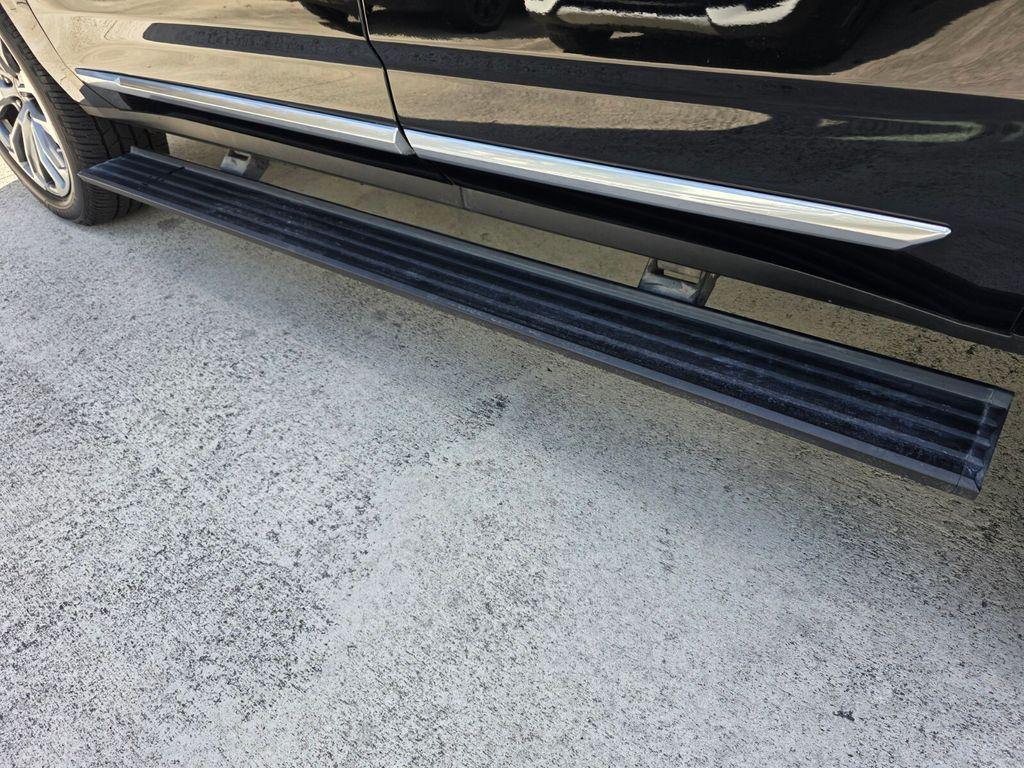 used 2021 GMC Yukon car, priced at $46,999