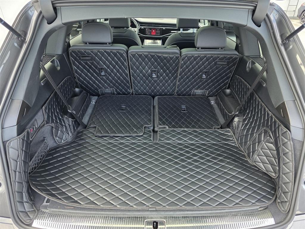used 2025 Audi Q7 car, priced at $50,995