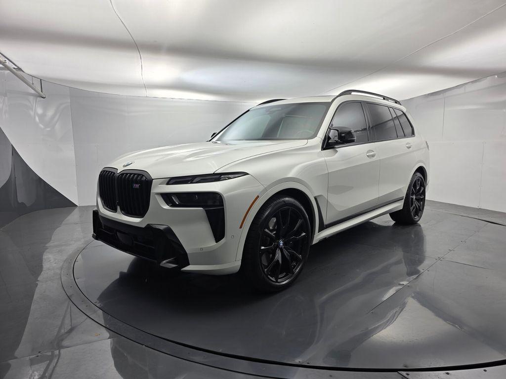 used 2025 BMW X7 car