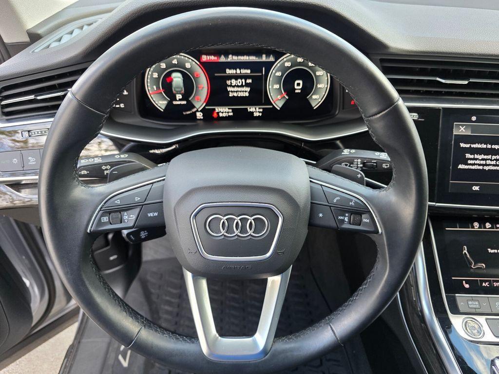 used 2022 Audi Q7 car, priced at $33,200