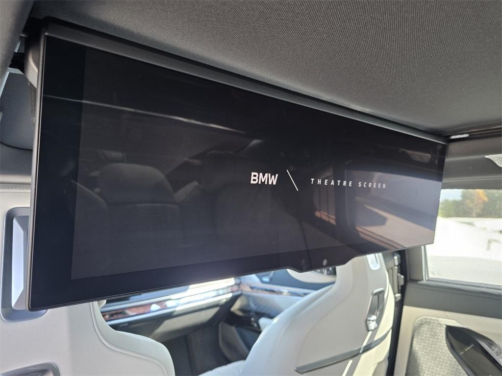 used 2023 BMW 760 car, priced at $77,995