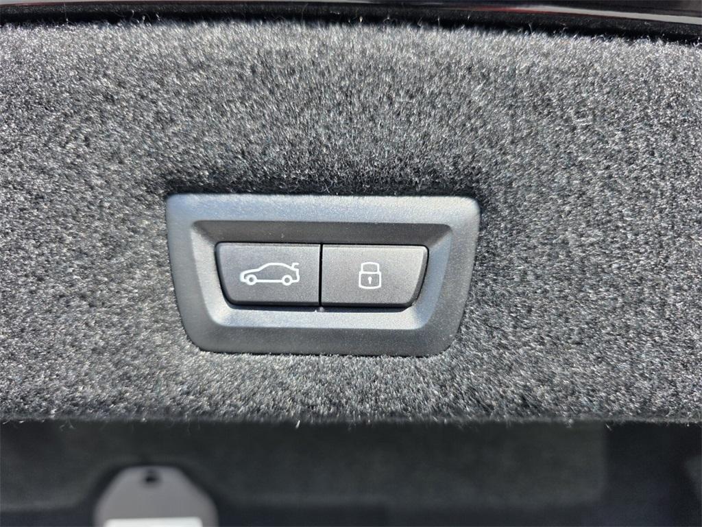 used 2023 BMW 760 car, priced at $77,995