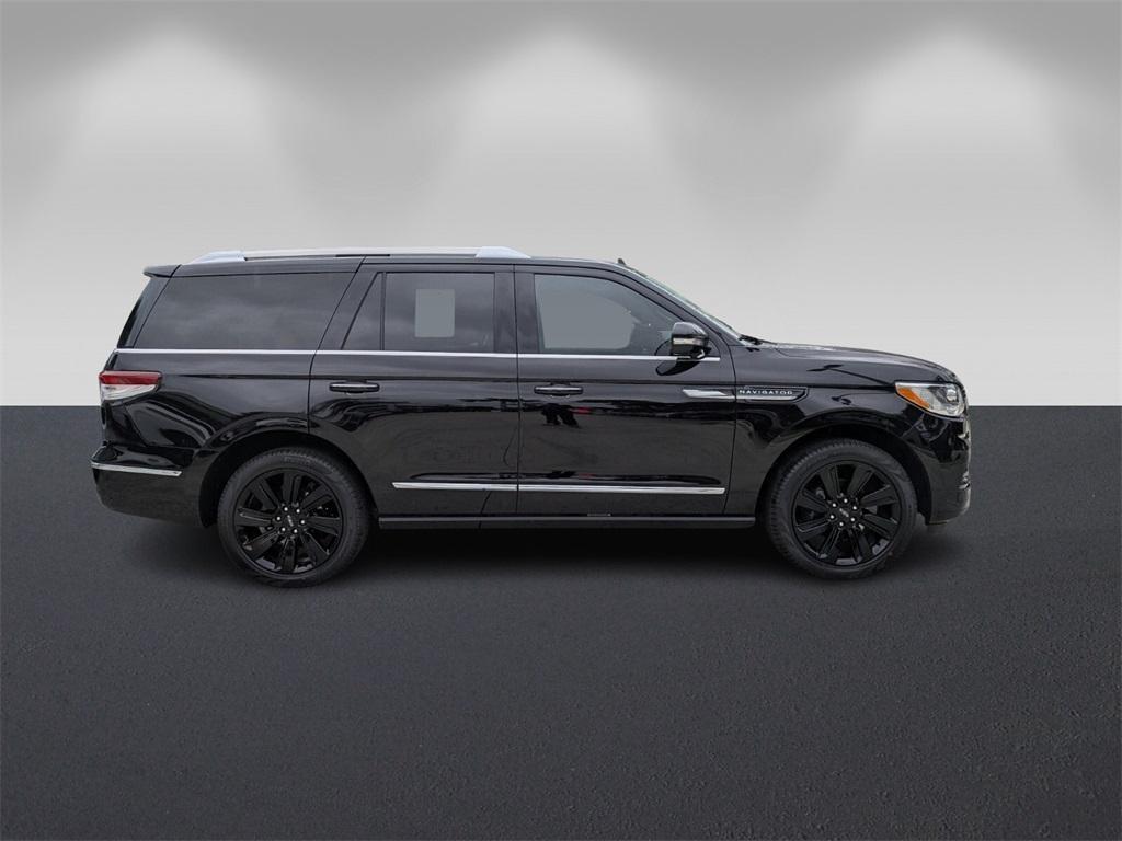 used 2024 Lincoln Navigator car, priced at $72,999