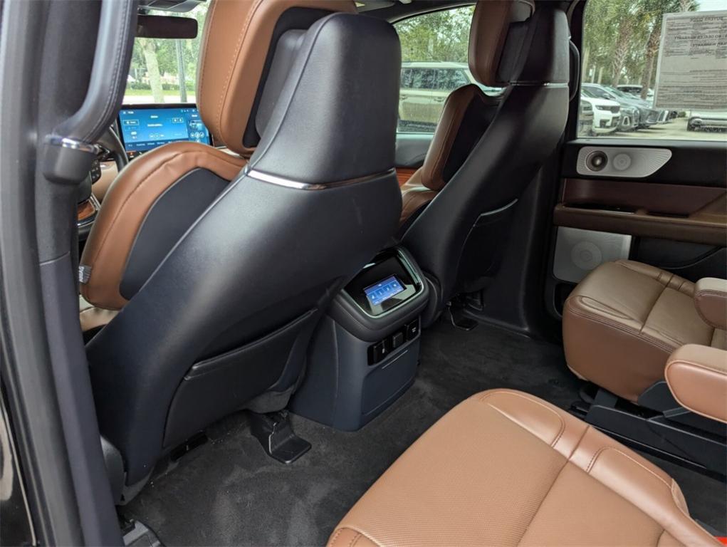 used 2024 Lincoln Navigator car, priced at $72,999