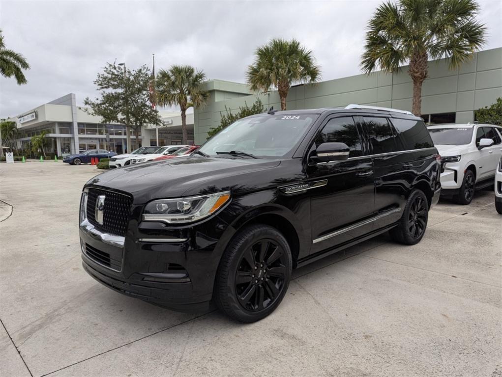 used 2024 Lincoln Navigator car, priced at $72,999