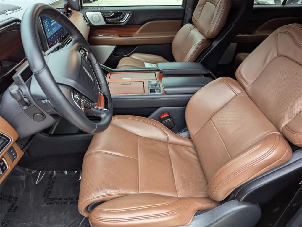 used 2024 Lincoln Navigator car, priced at $72,999