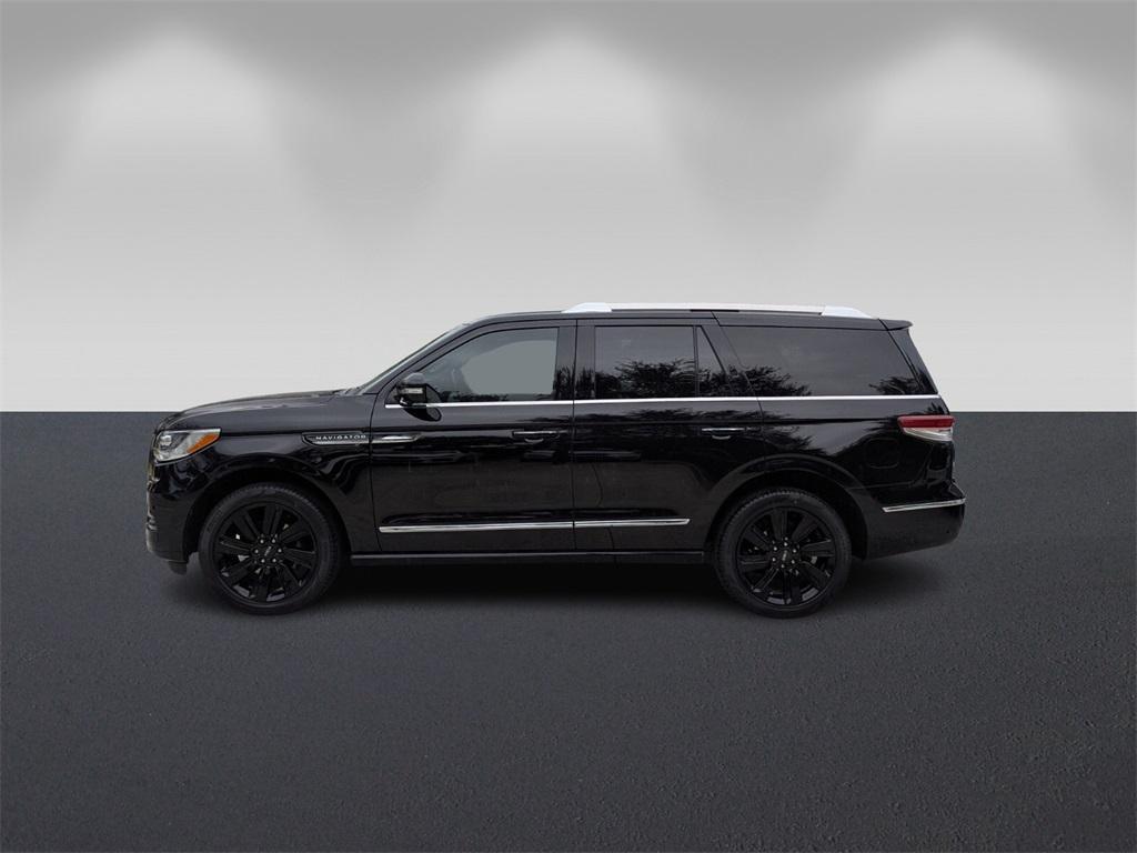 used 2024 Lincoln Navigator car, priced at $72,999