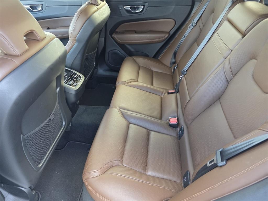 used 2021 Volvo XC60 car, priced at $33,995