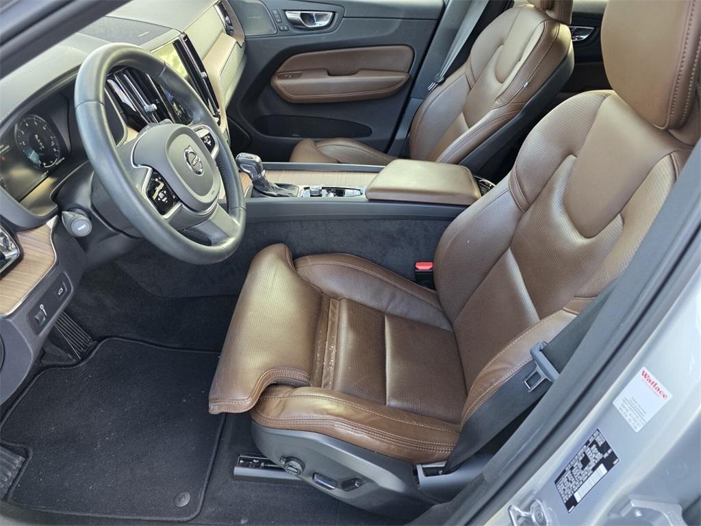 used 2021 Volvo XC60 car, priced at $33,995