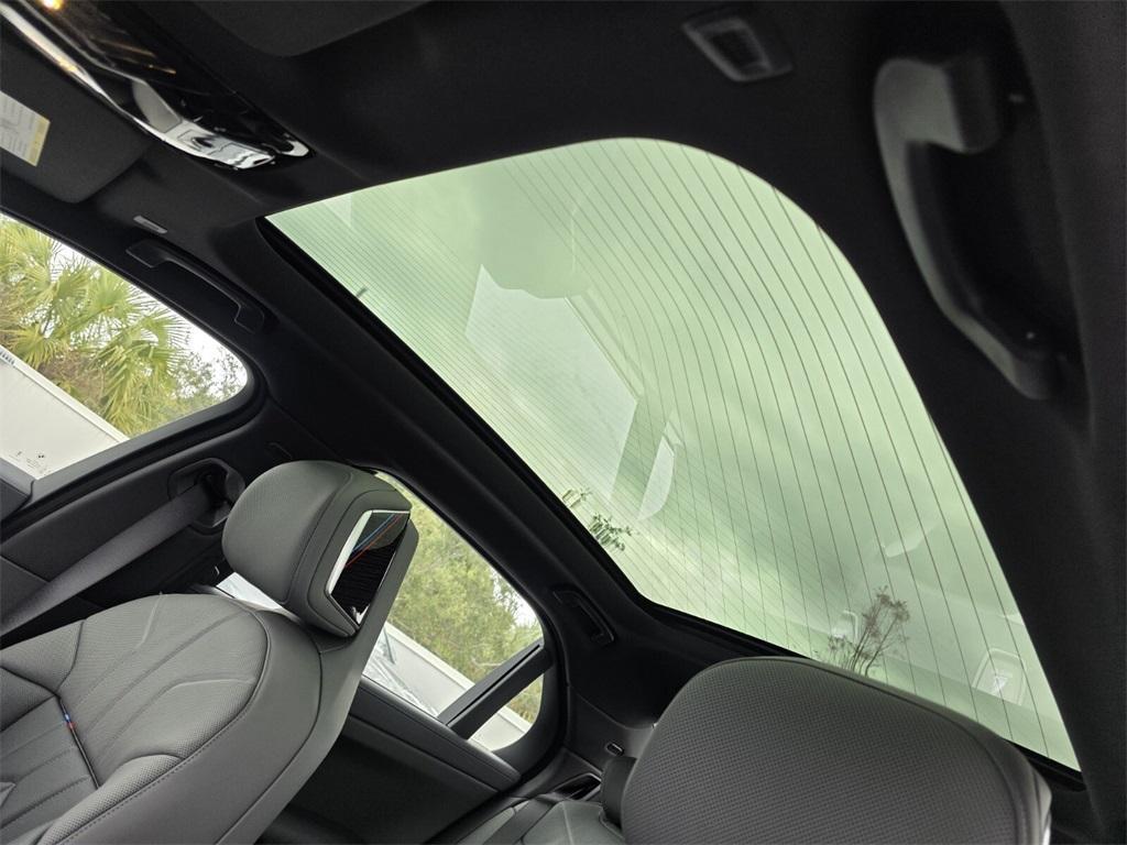 new 2026 BMW i7 car, priced at $120,490