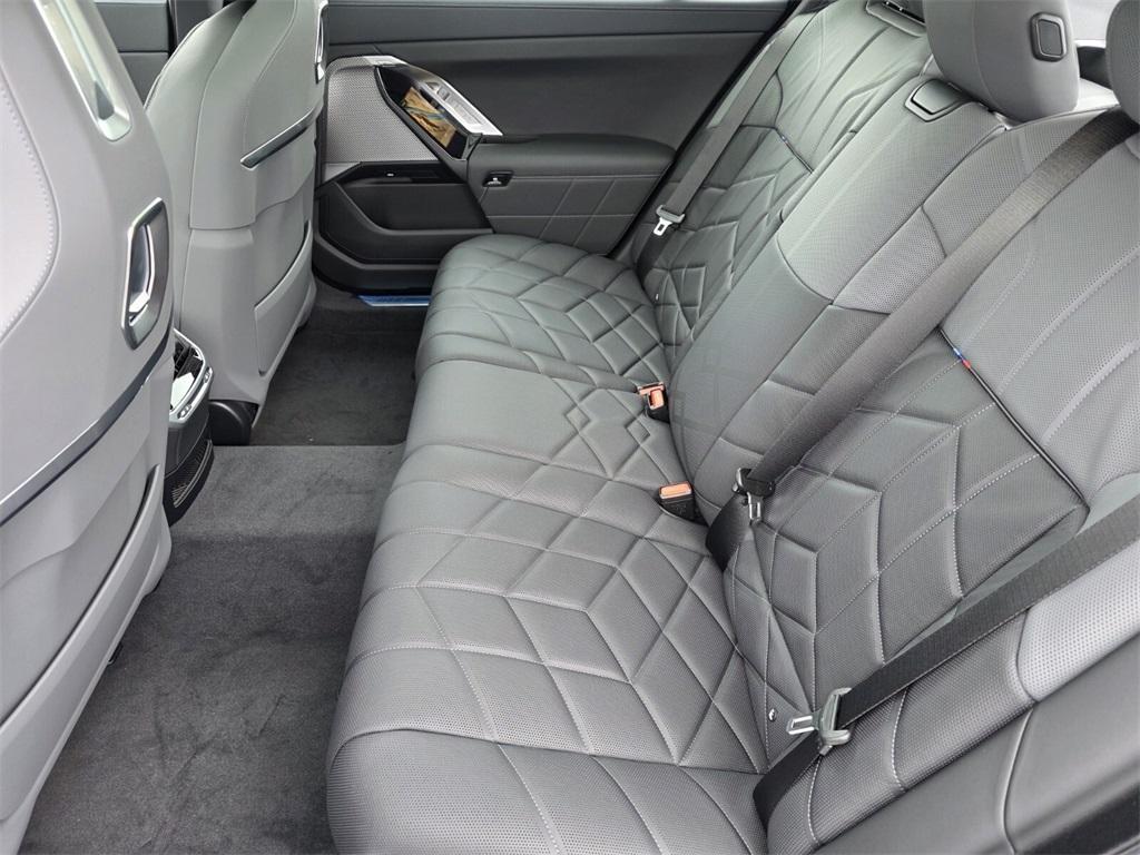 new 2026 BMW i7 car, priced at $120,490