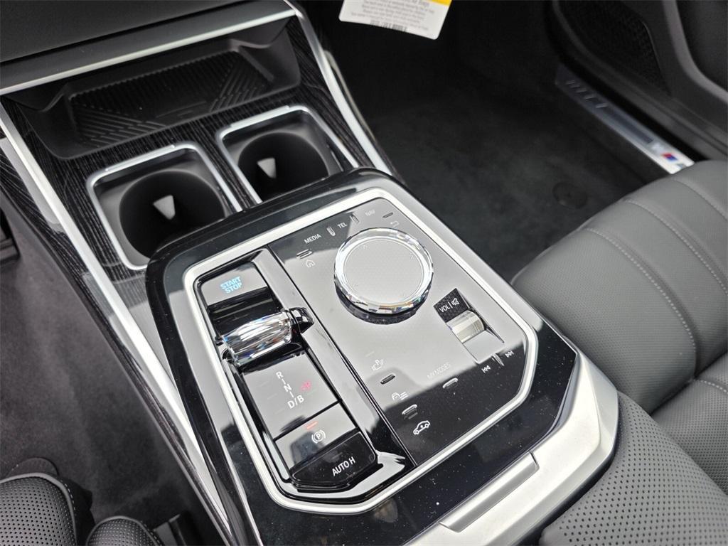 new 2026 BMW i7 car, priced at $120,490