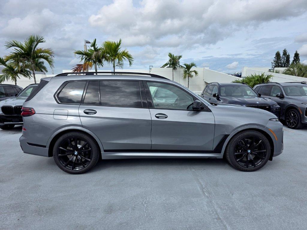 new 2027 BMW X7 car, priced at $125,903