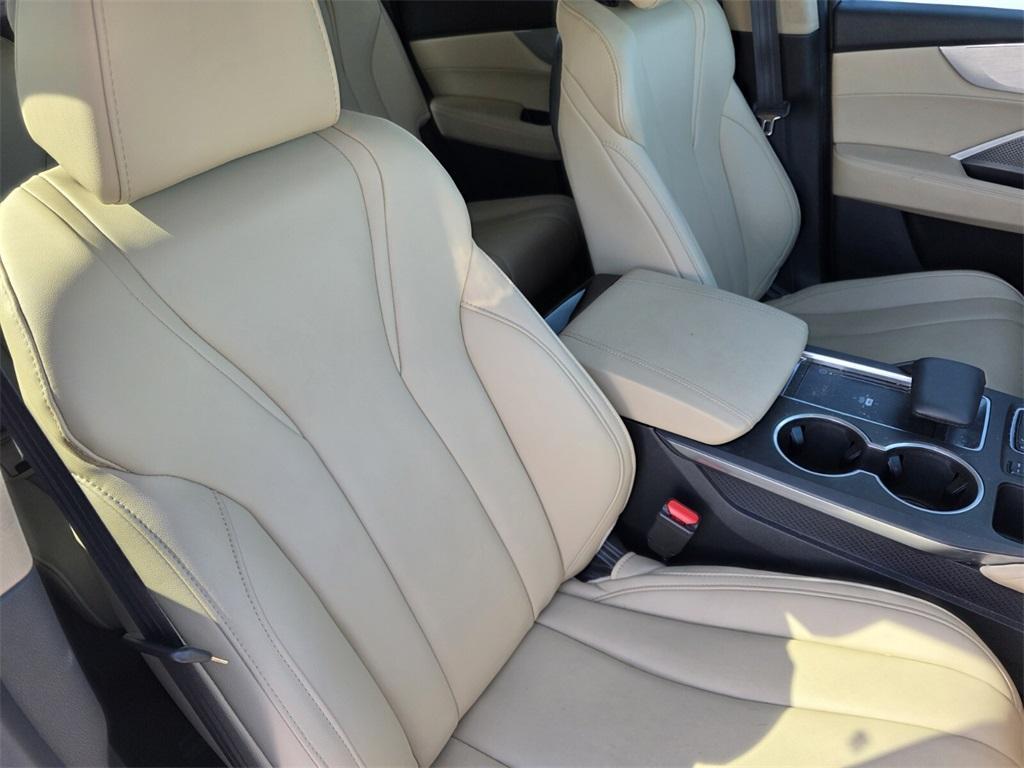 used 2024 Acura MDX car, priced at $41,995