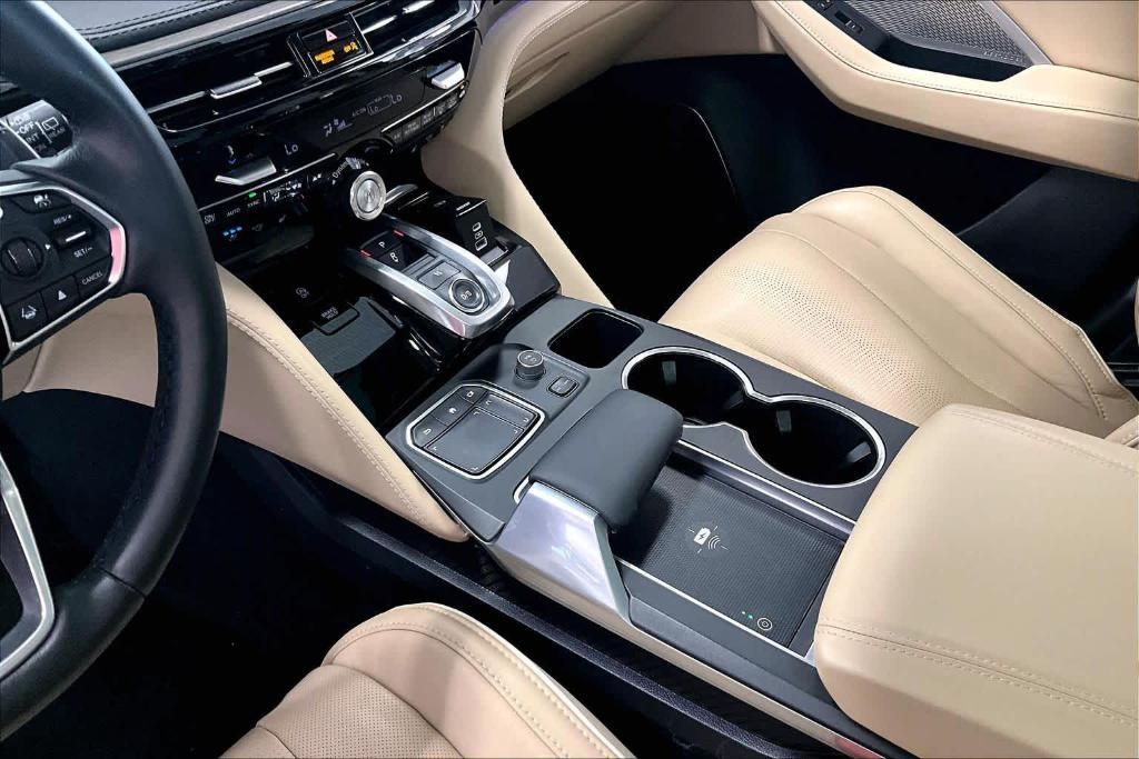 used 2023 Acura MDX car, priced at $41,217
