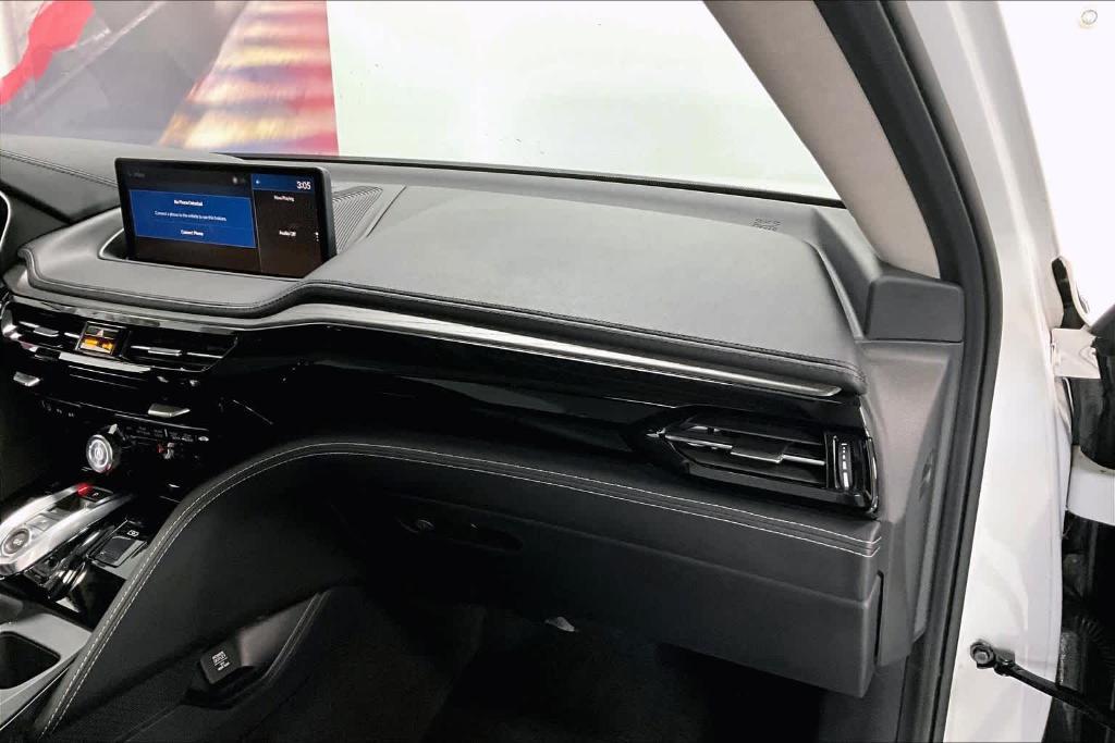 used 2022 Acura MDX car, priced at $42,447