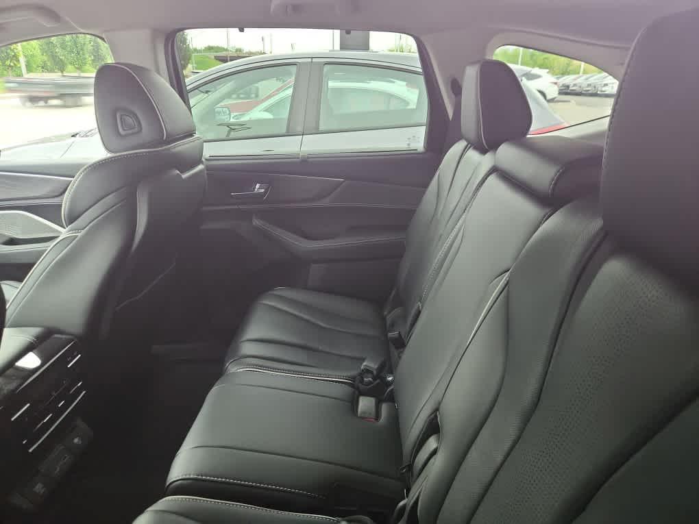 used 2023 Acura MDX car, priced at $49,297