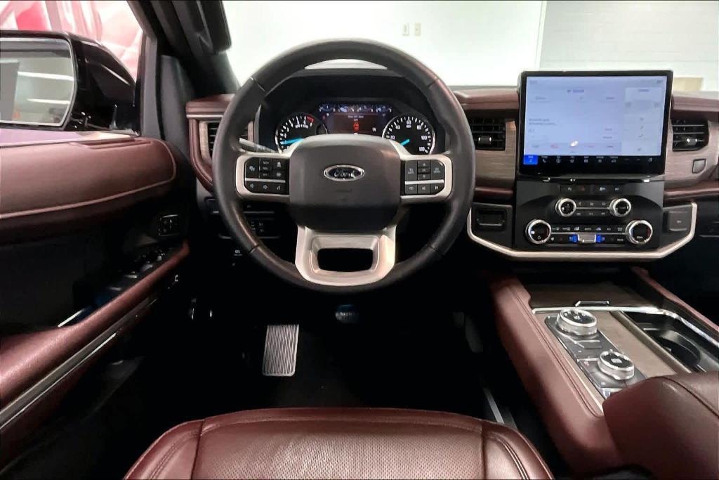 used 2024 Ford Expedition car, priced at $54,810