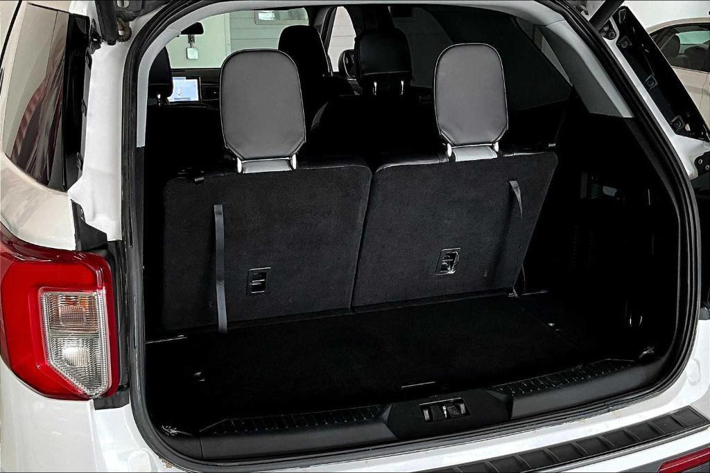 used 2021 Ford Explorer car, priced at $25,277