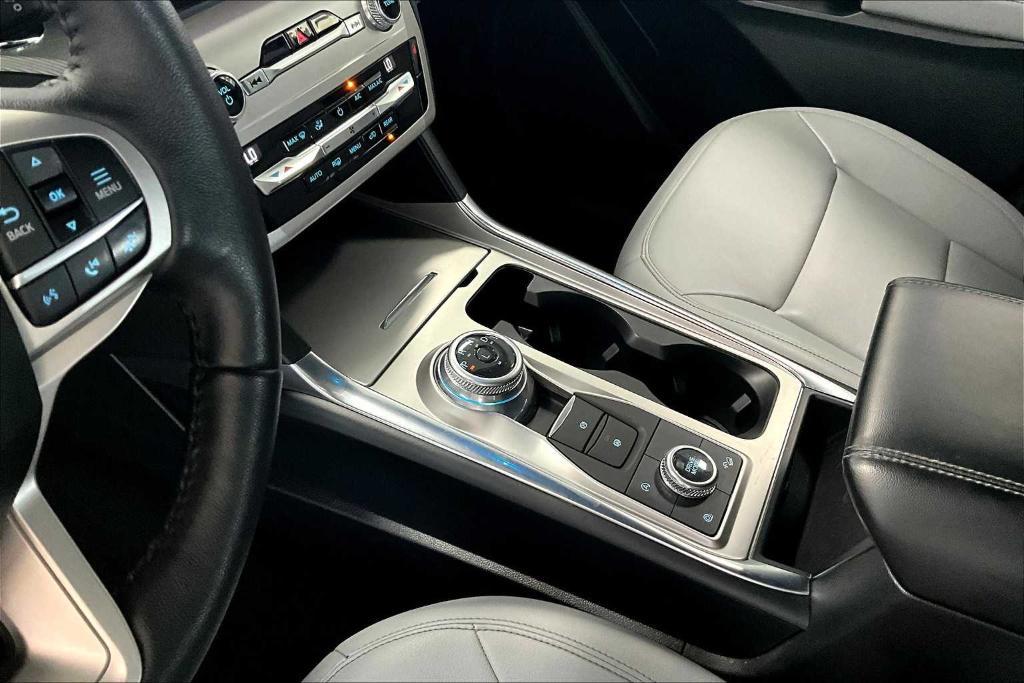 used 2021 Ford Explorer car, priced at $25,277