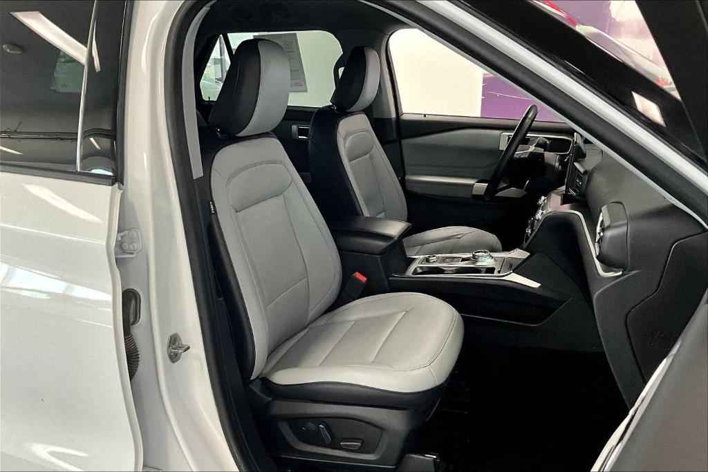 used 2021 Ford Explorer car, priced at $25,277