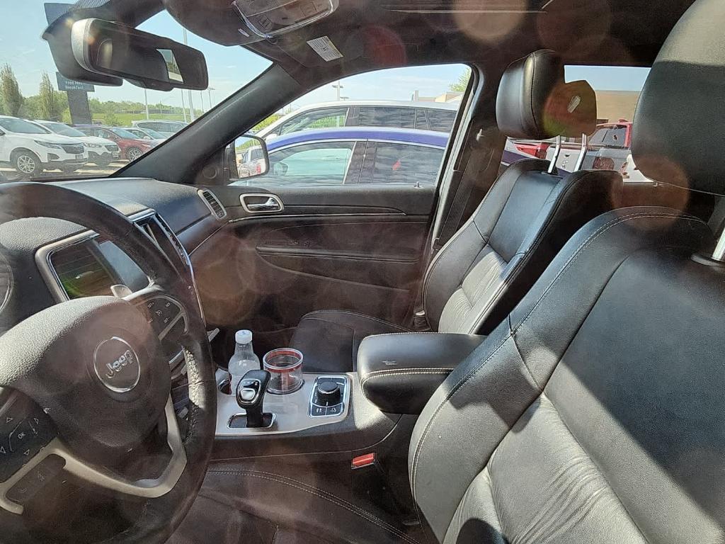 used 2015 Jeep Grand Cherokee car, priced at $12,817