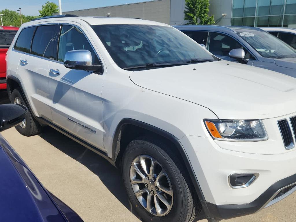 used 2015 Jeep Grand Cherokee car, priced at $12,817