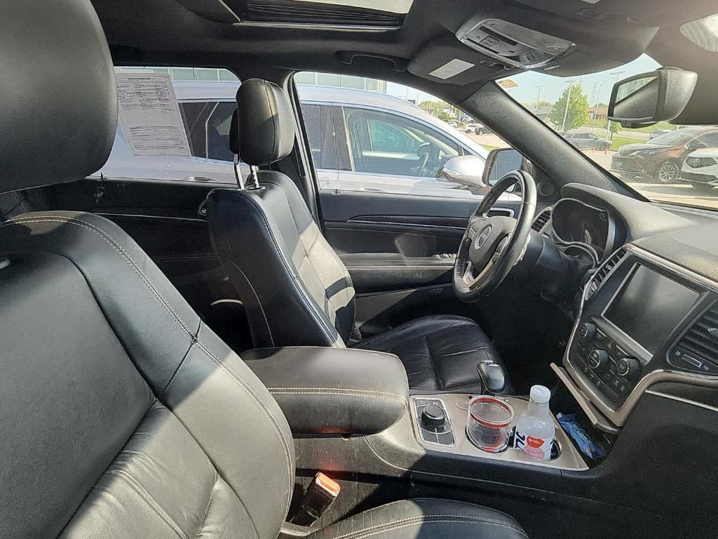 used 2015 Jeep Grand Cherokee car, priced at $12,817