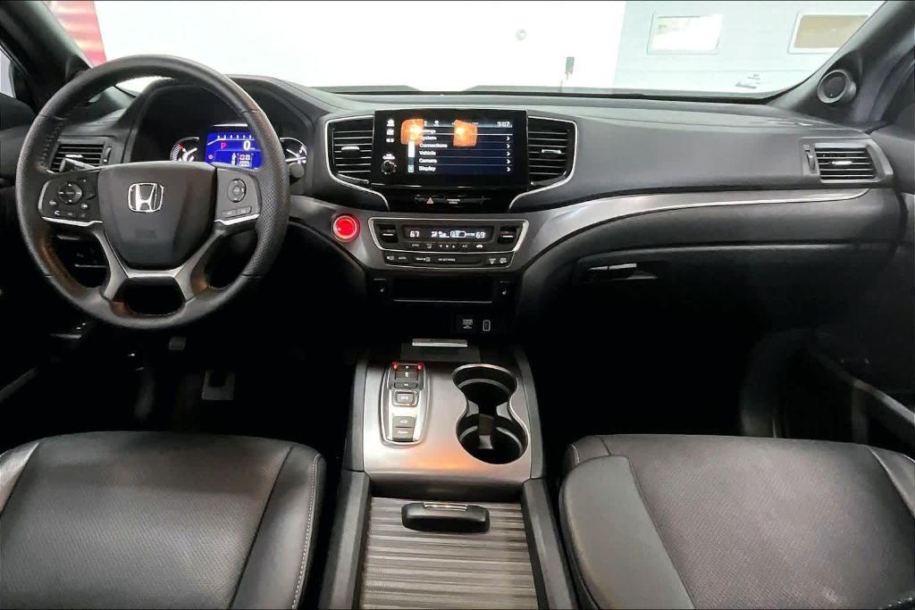 used 2022 Honda Passport car, priced at $30,447