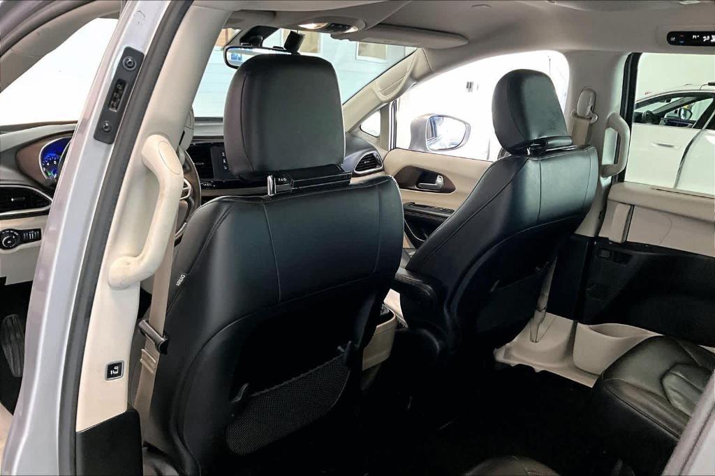used 2017 Chrysler Pacifica car, priced at $9,697