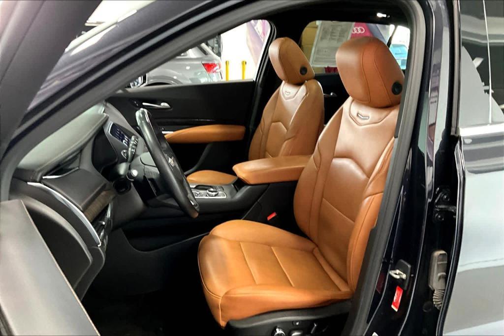 used 2023 Cadillac XT4 car, priced at $26,990