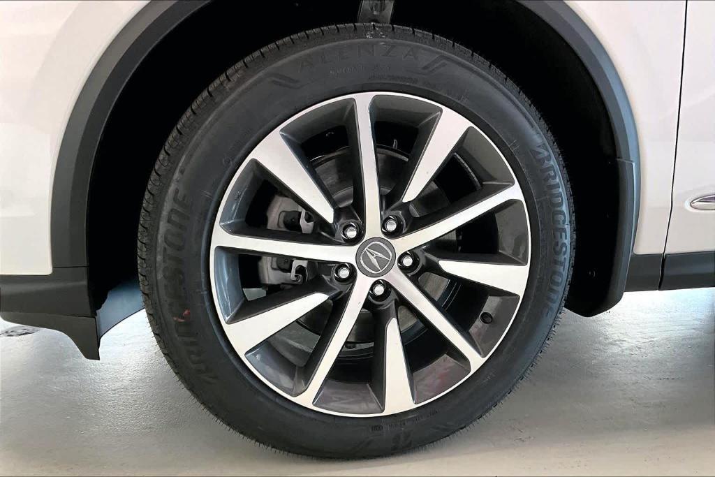 new 2026 Acura MDX car, priced at $61,350