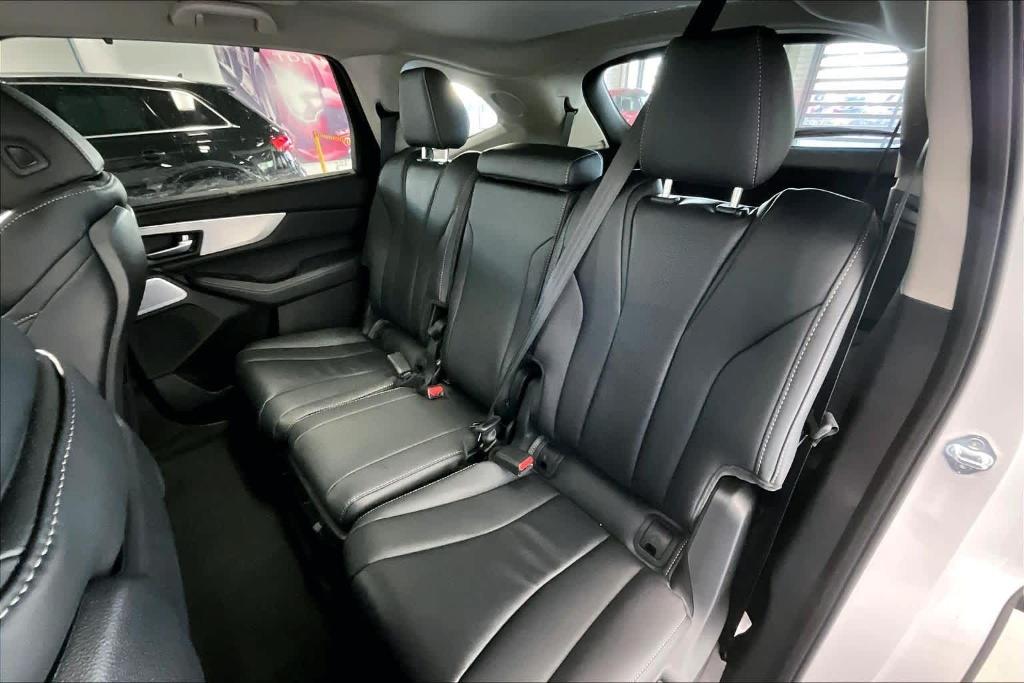 new 2026 Acura MDX car, priced at $61,350