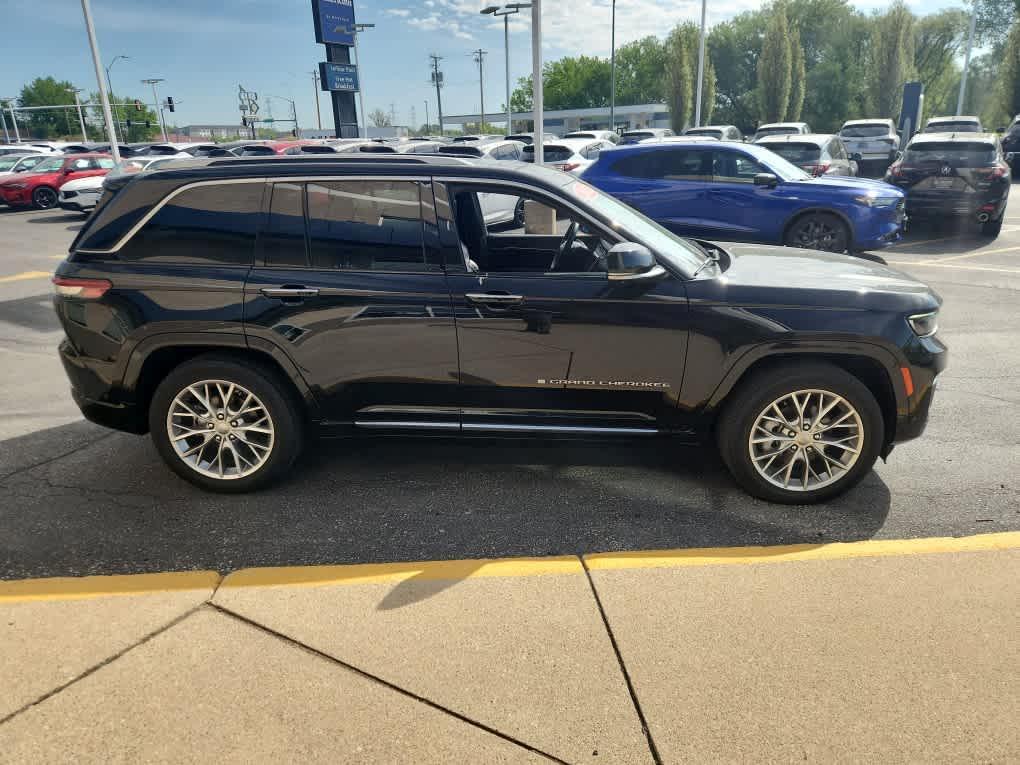 used 2022 Jeep Grand Cherokee car, priced at $40,980
