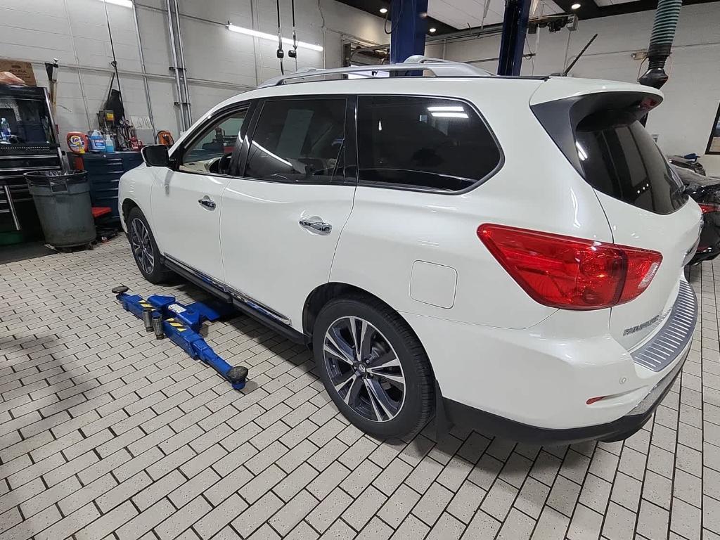 used 2017 Nissan Pathfinder car, priced at $13,267