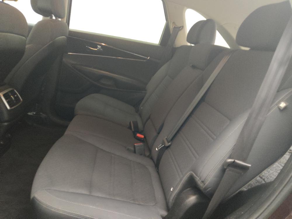 used 2016 Kia Sorento car, priced at $14,995