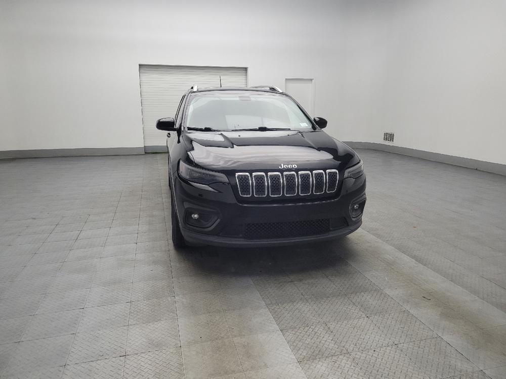 used 2019 Jeep Cherokee car, priced at $16,395