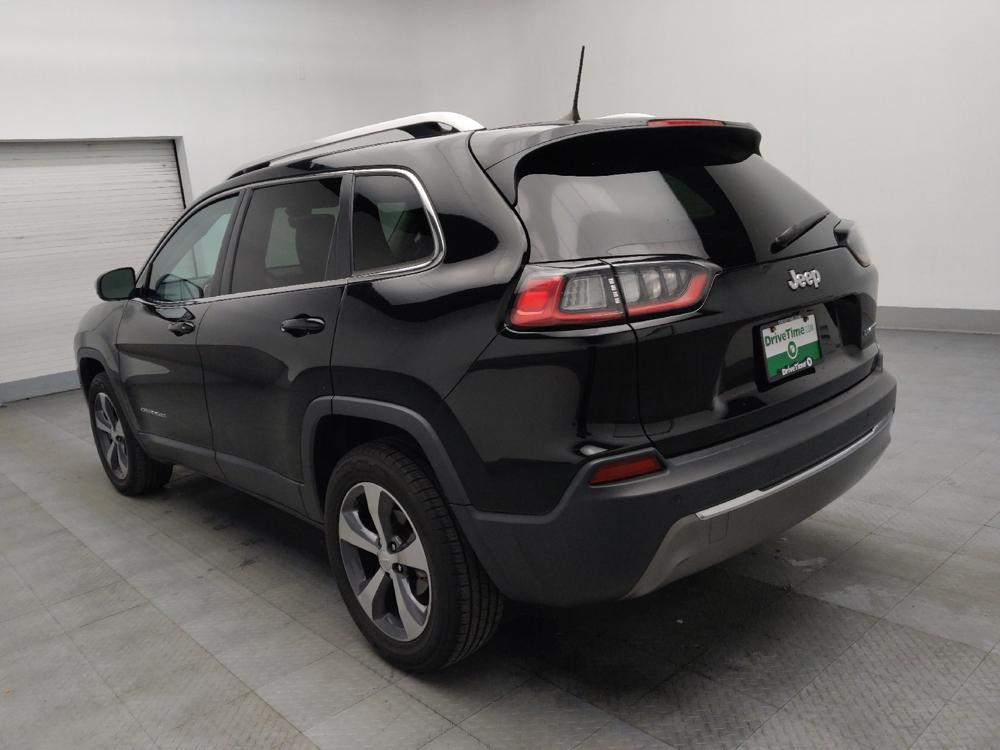 used 2019 Jeep Cherokee car, priced at $17,495