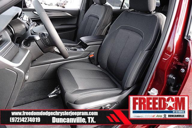 new 2025 Jeep Grand Cherokee car, priced at $34,640