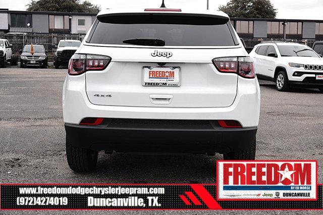 new 2025 Jeep Compass car, priced at $25,962