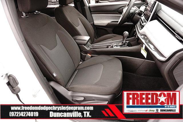 new 2025 Jeep Compass car, priced at $25,962