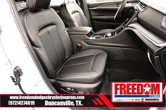 new 2025 Jeep Grand Cherokee L car, priced at $38,143