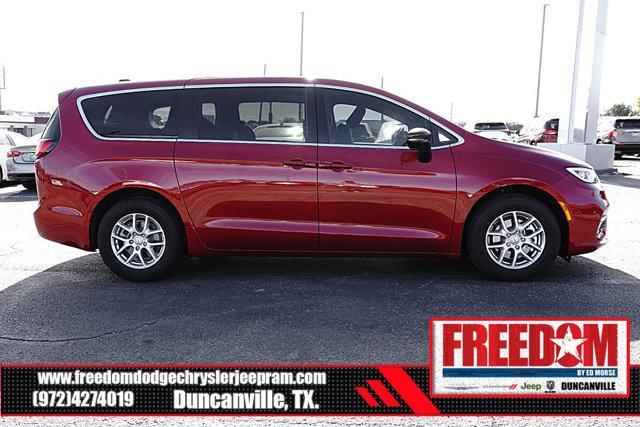 new 2026 Chrysler Pacifica car, priced at $38,361