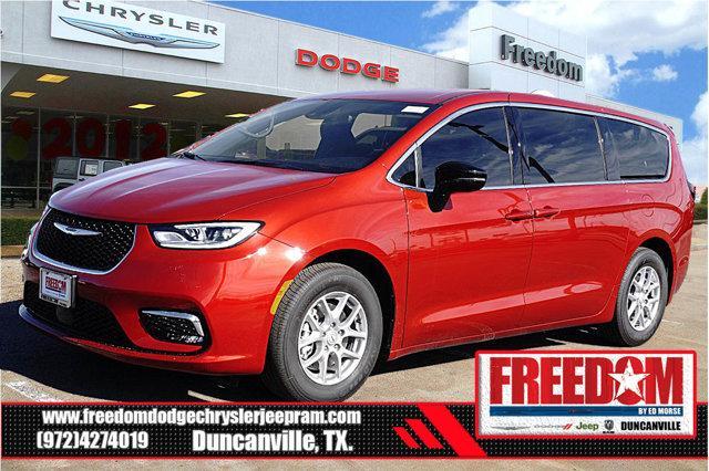new 2026 Chrysler Pacifica car, priced at $38,361