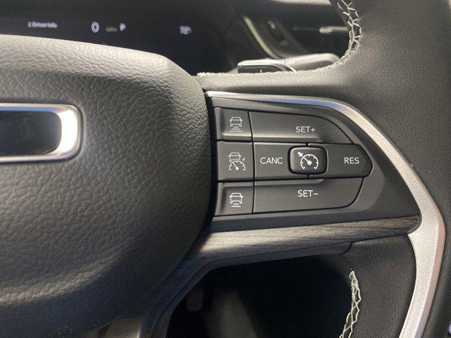 new 2025 Jeep Grand Cherokee car, priced at $37,546