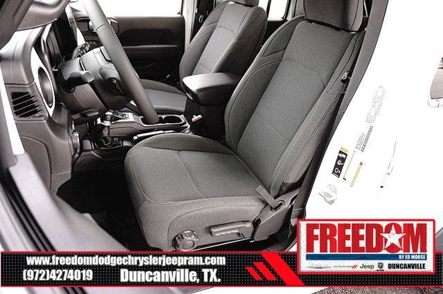 new 2026 Jeep Wrangler car, priced at $41,315