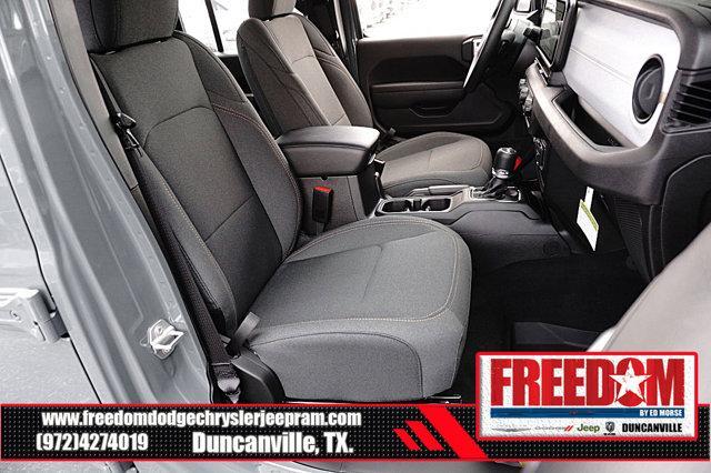 new 2026 Jeep Wrangler car, priced at $40,015