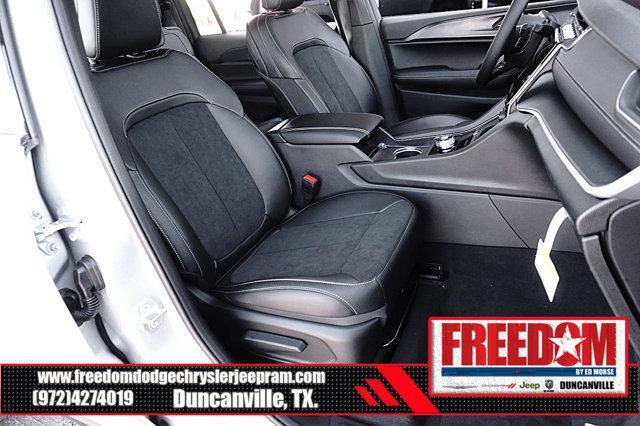 new 2025 Jeep Grand Cherokee L car, priced at $38,359