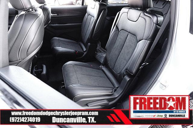 new 2025 Jeep Grand Cherokee L car, priced at $38,359